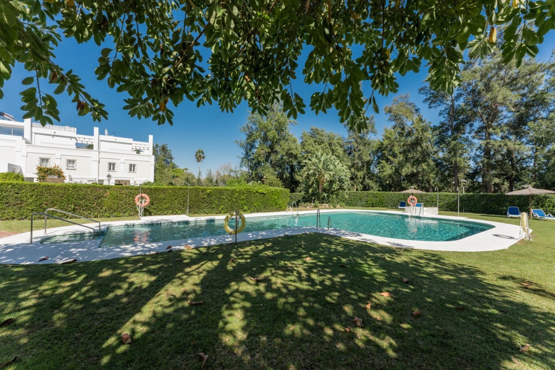 Resale - apartment - Benahavís - La Quinta