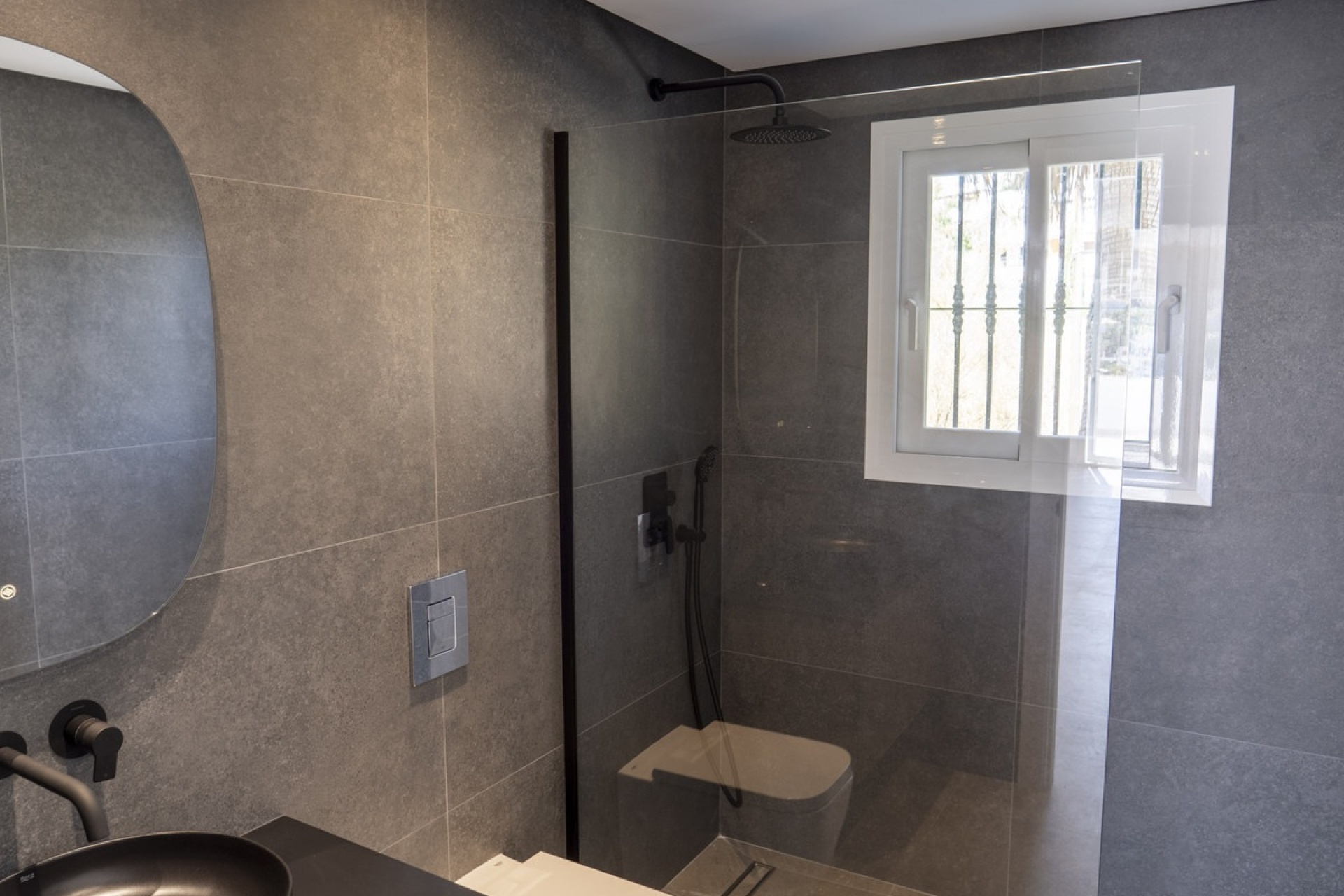 Resale - apartment - Benahavís - La Quinta