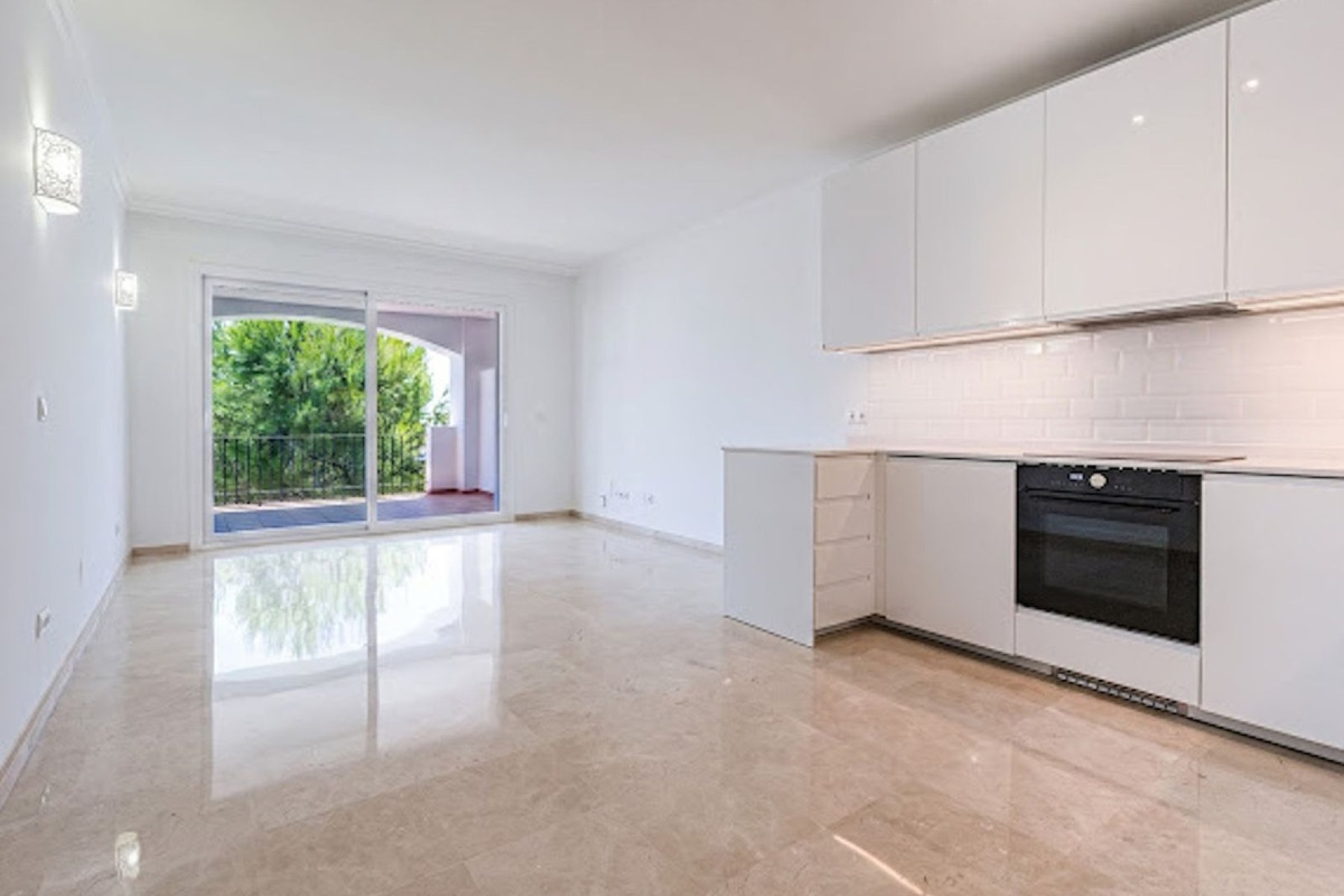 Resale - apartment - Benahavís - La Quinta
