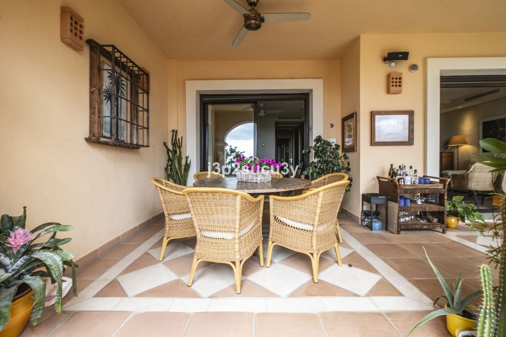 Resale - apartment - Benahavís - La Quinta