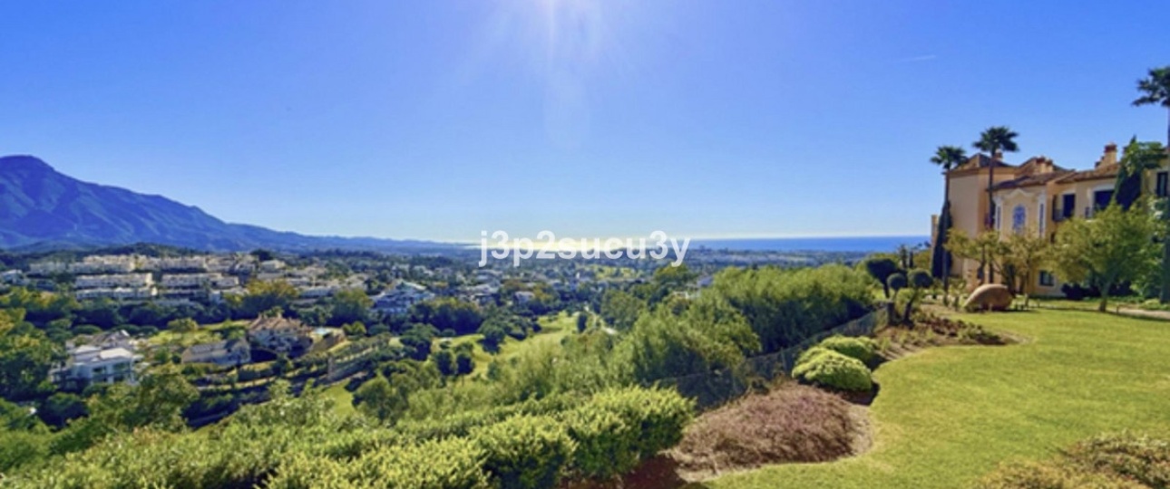 Resale - apartment - Benahavís - La Quinta