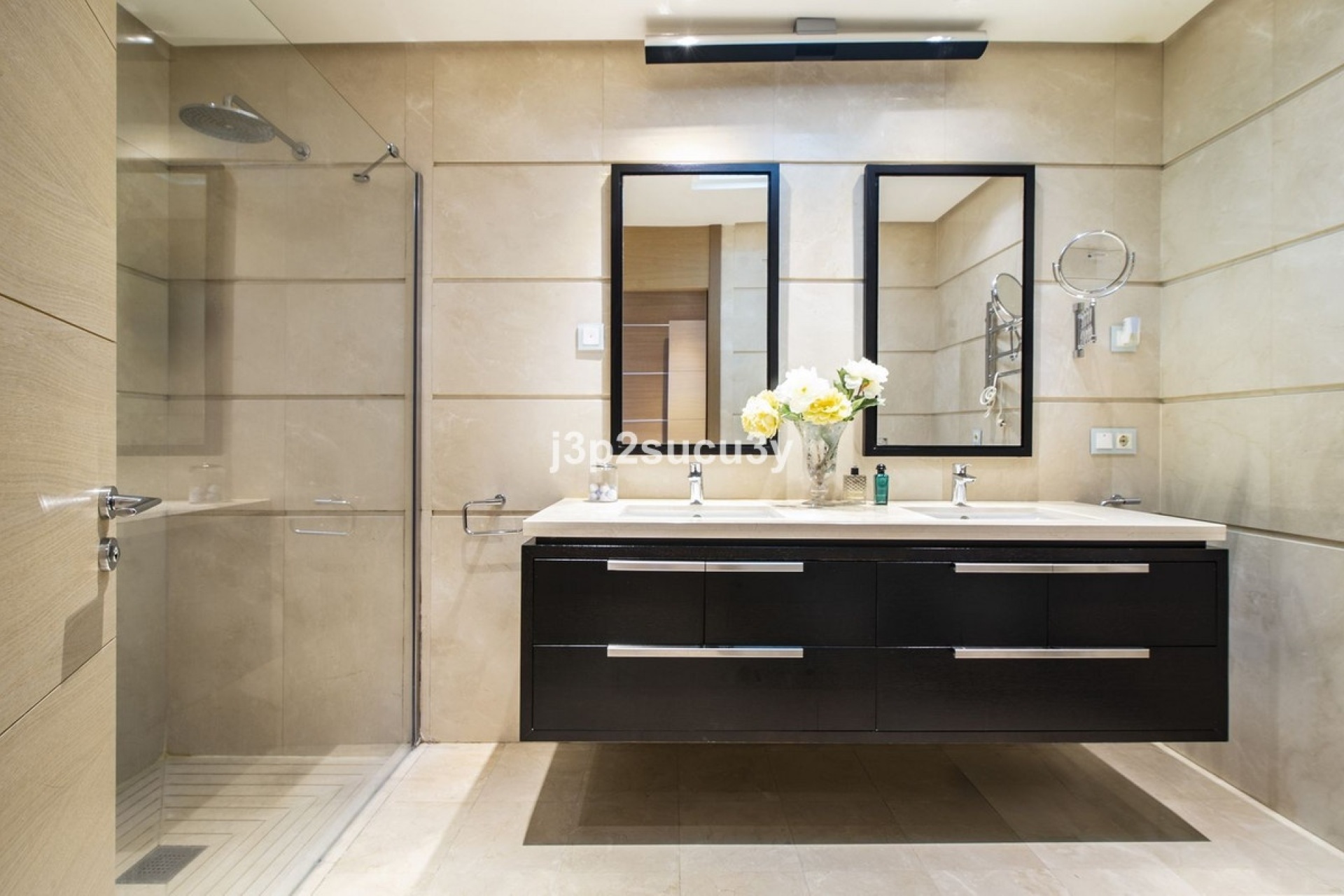 Resale - apartment - Benahavís - La Quinta