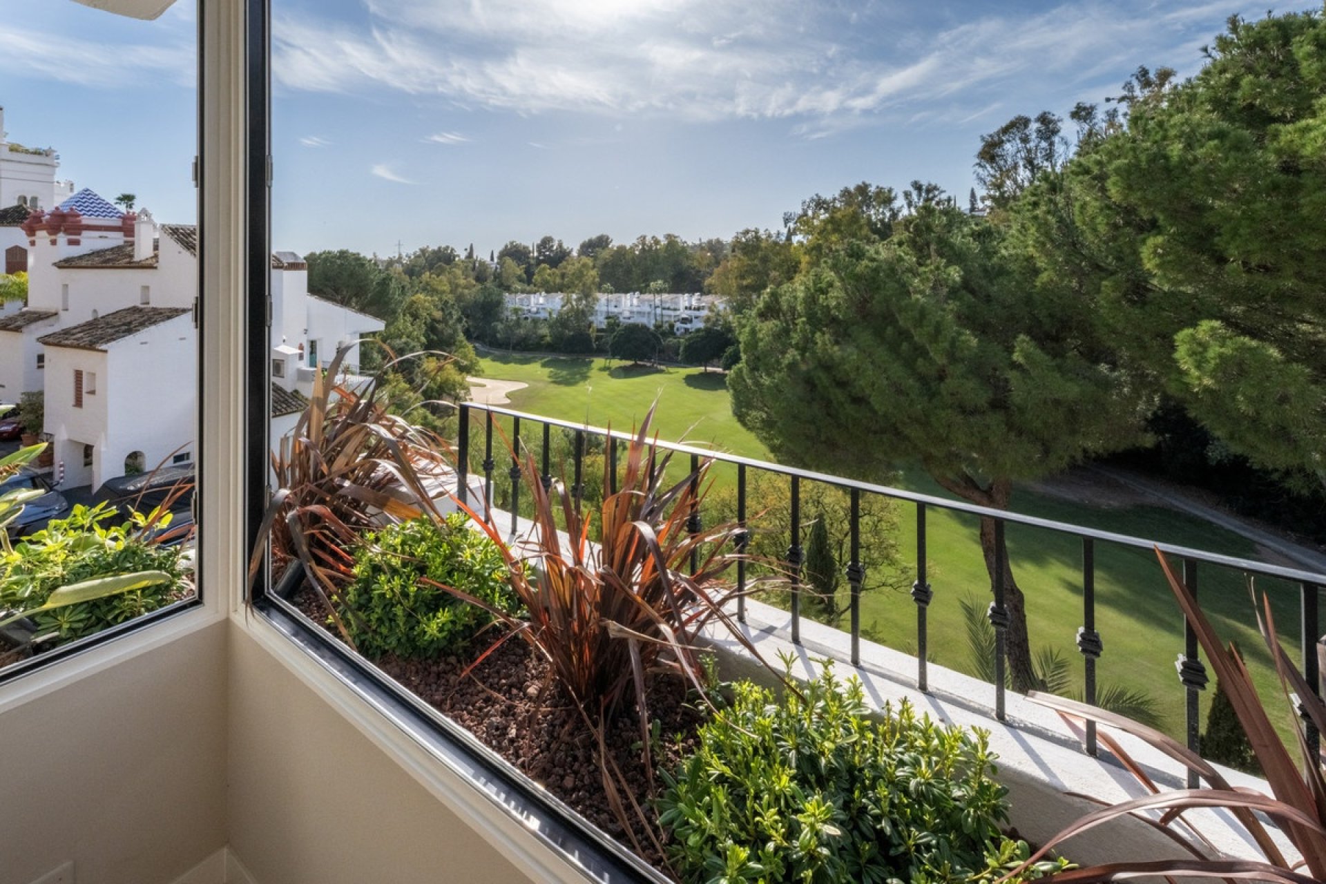 Resale - apartment - Benahavís - La Quinta