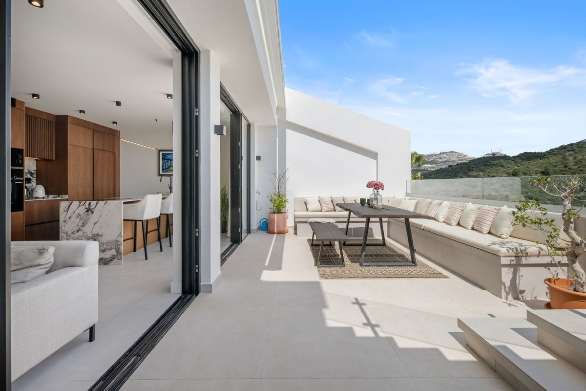 Resale - apartment - Benahavís - La Quinta