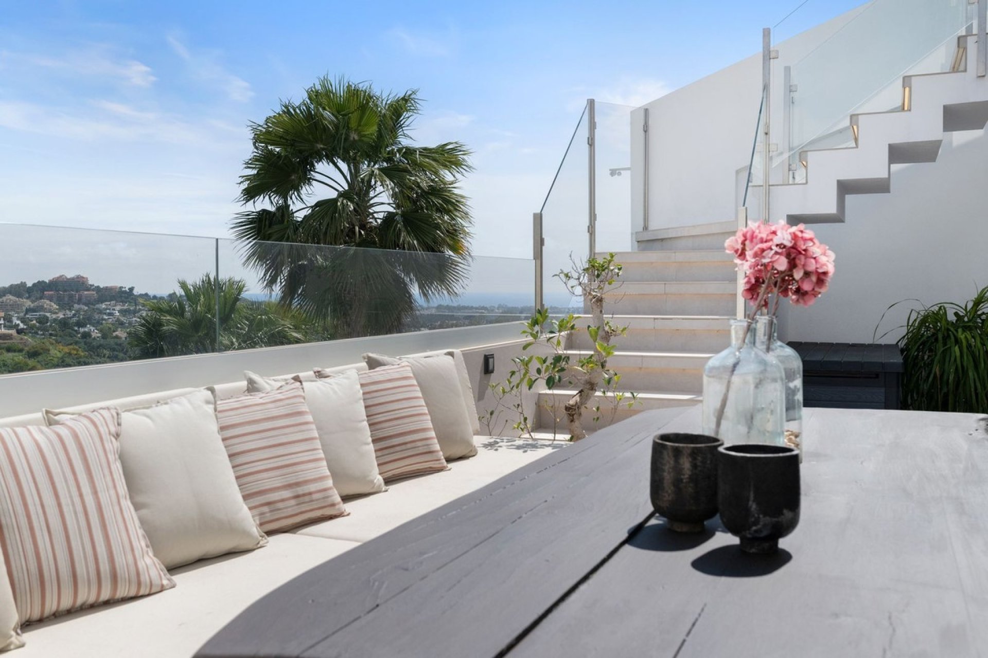 Resale - apartment - Benahavís - La Quinta