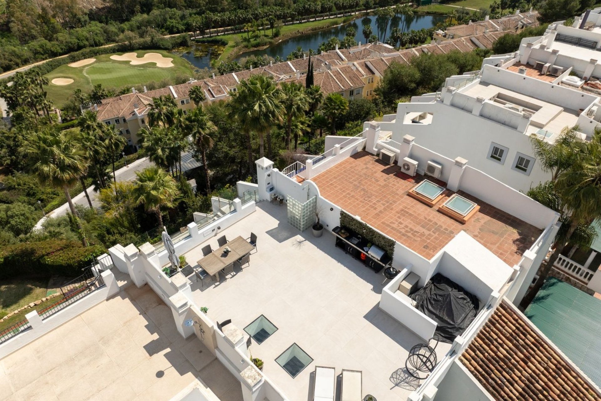 Resale - apartment - Benahavís - La Quinta