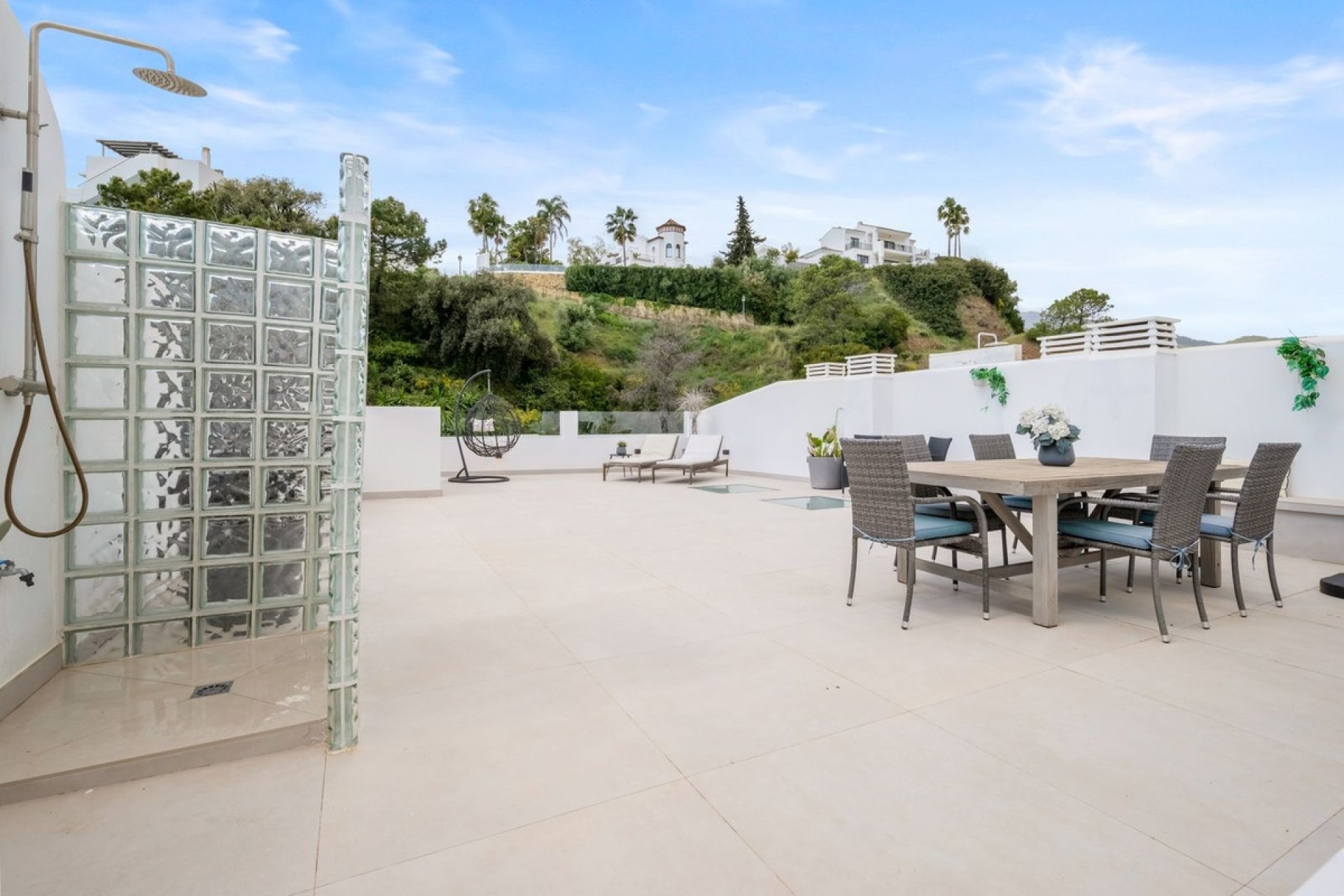 Resale - apartment - Benahavís - La Quinta