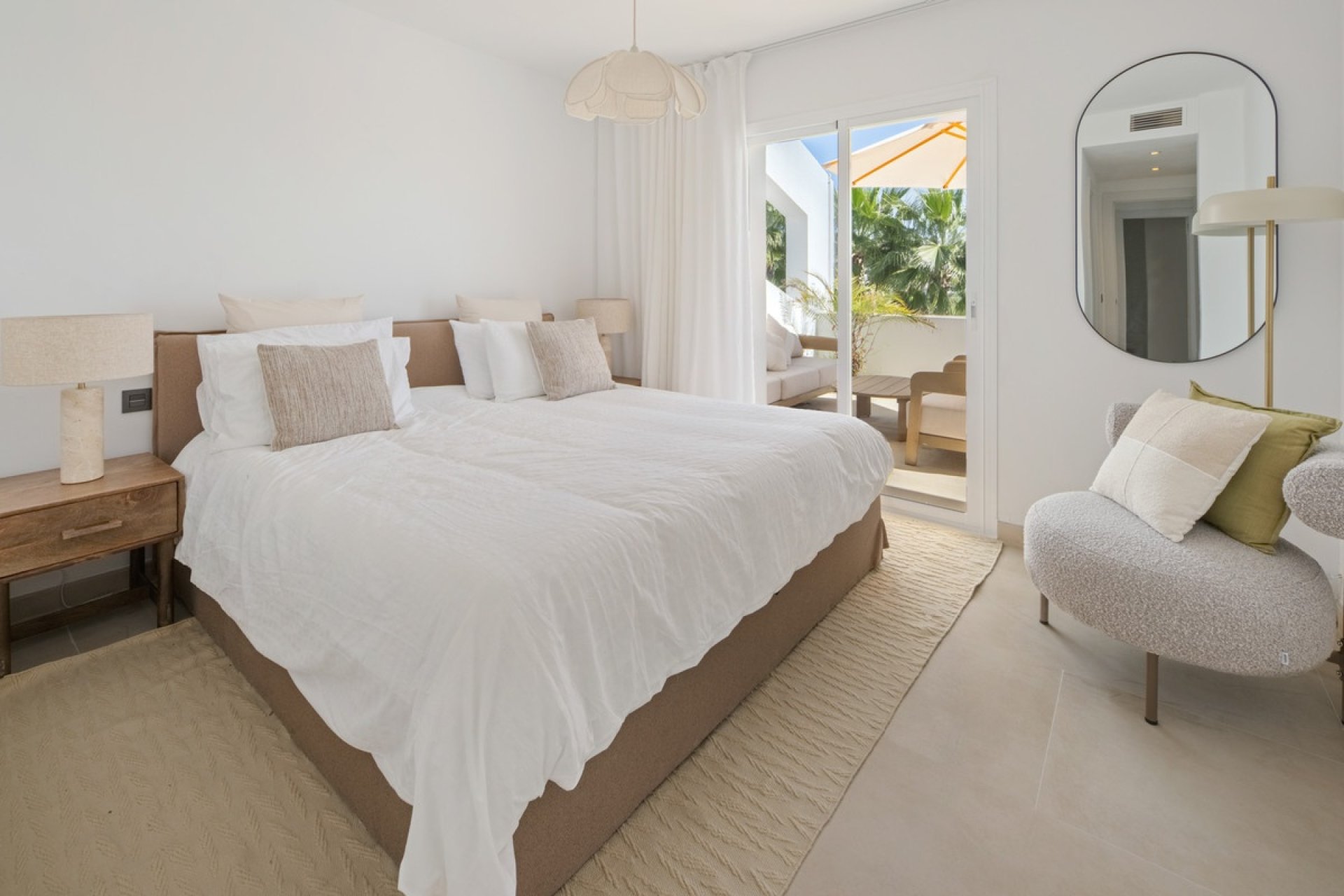Resale - apartment - Benahavís - La Quinta