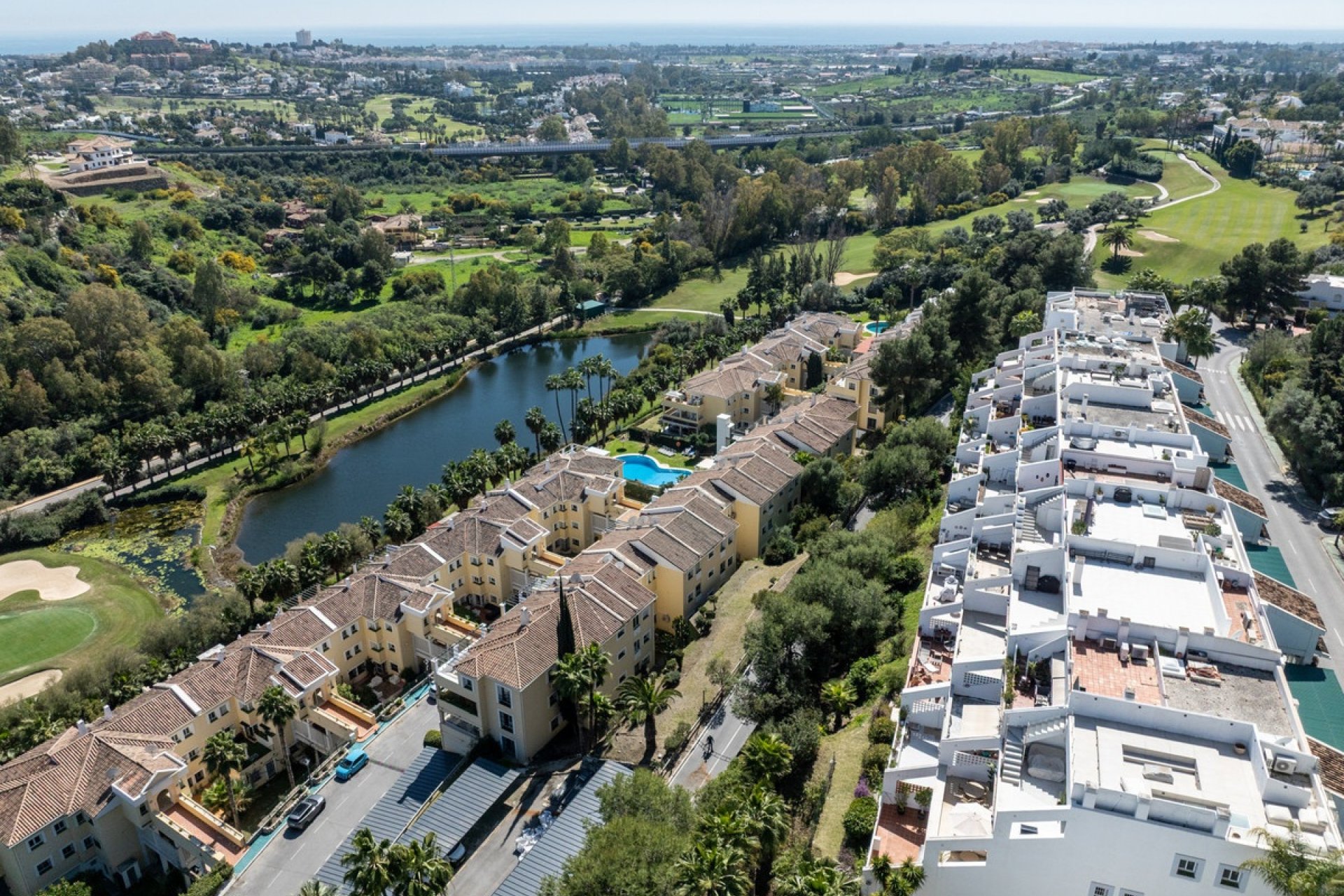 Resale - apartment - Benahavís - La Quinta