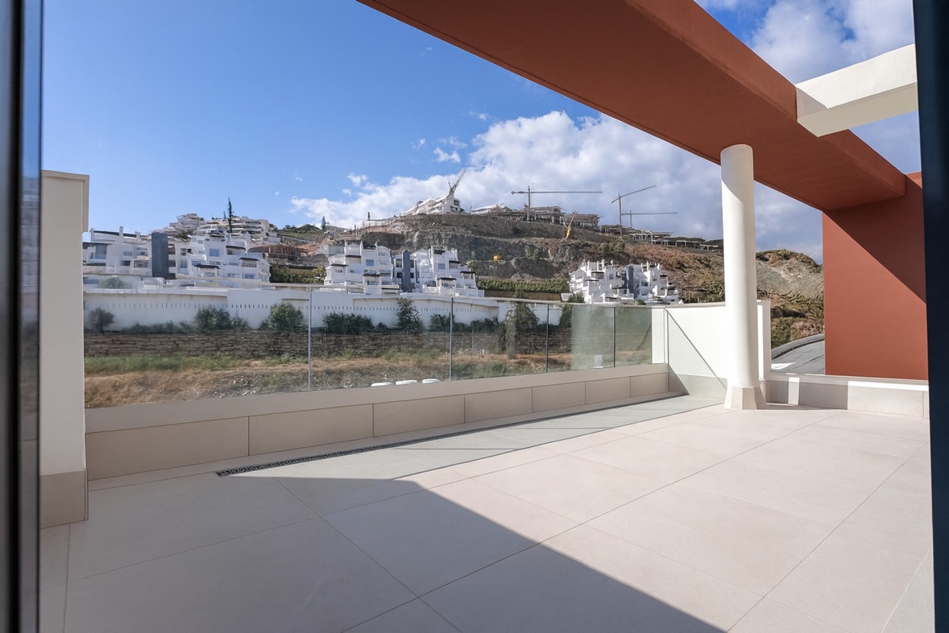 Resale - apartment - Benahavís - La Quinta