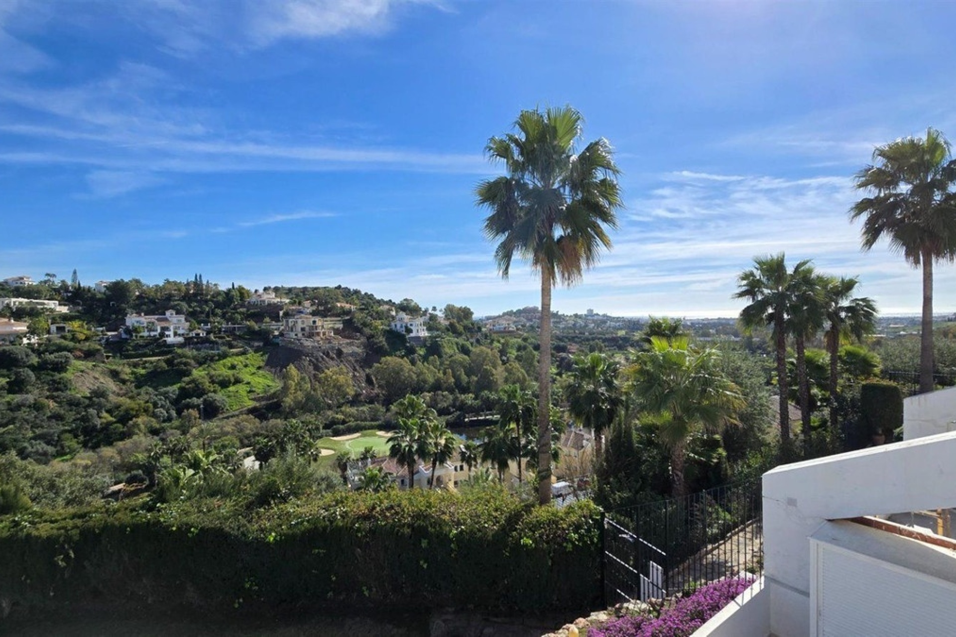 Resale - apartment - Benahavís - La Quinta