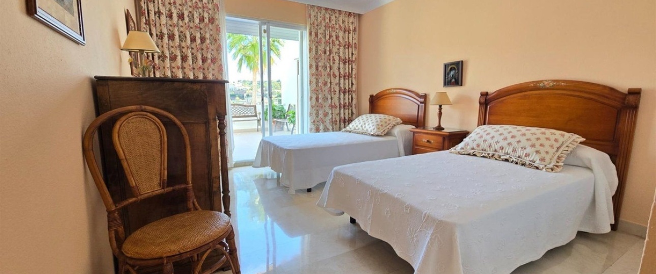 Resale - apartment - Benahavís - La Quinta