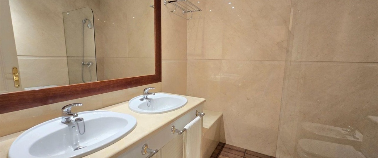 Resale - apartment - Benahavís - La Quinta