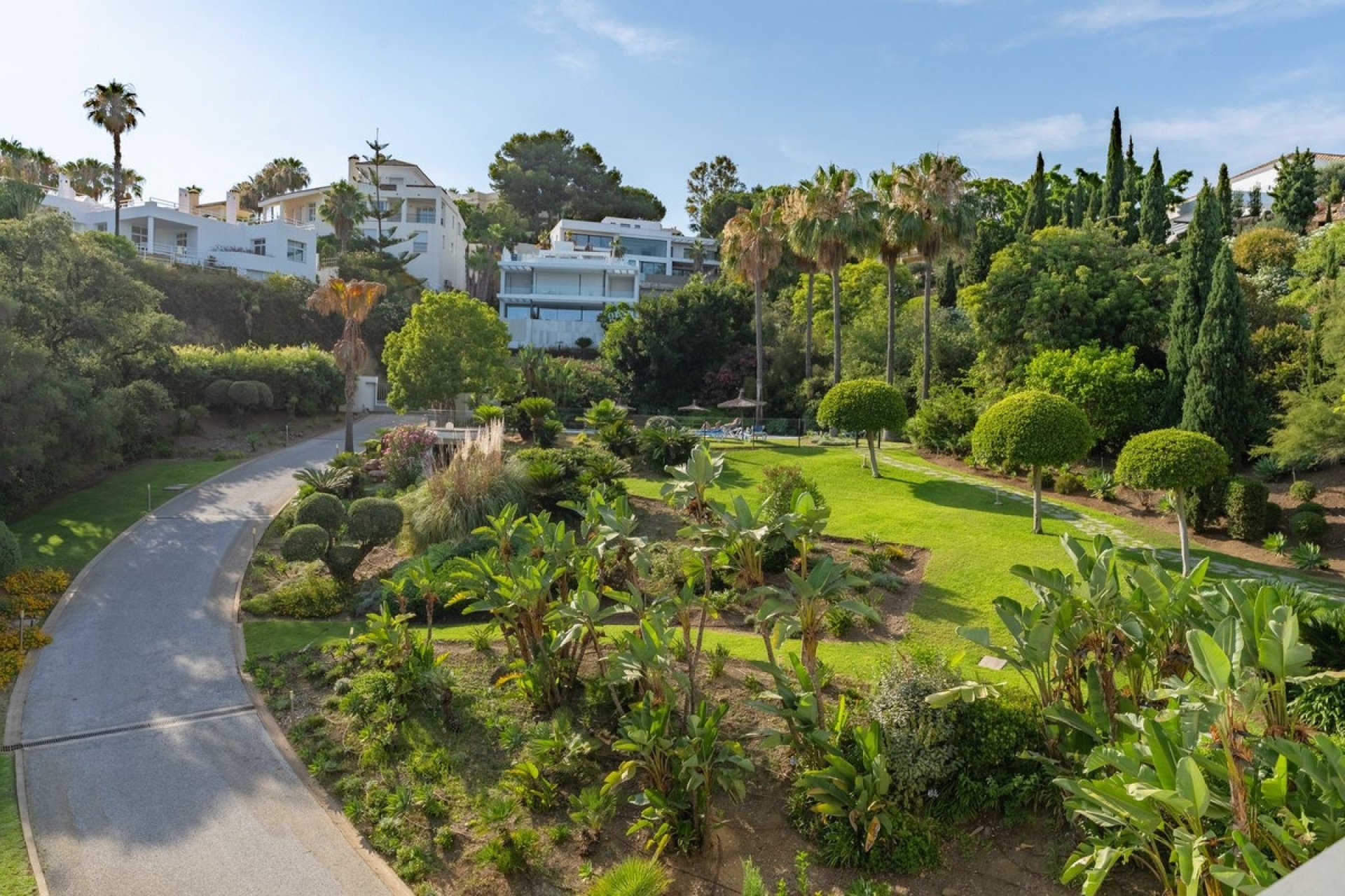 Resale - apartment - Benahavís - La Quinta