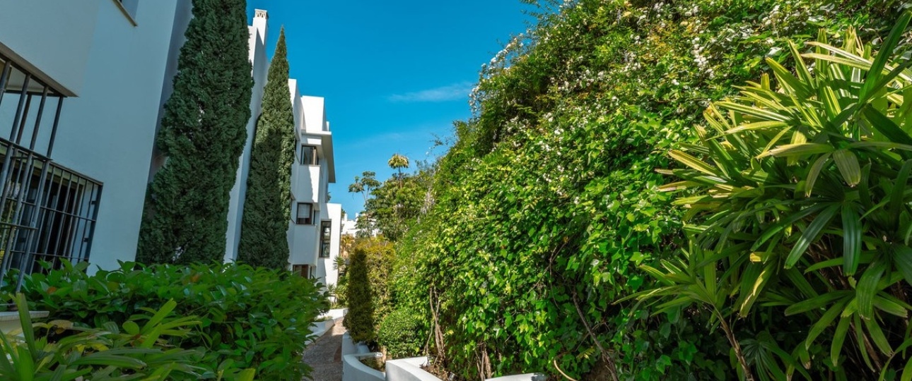 Resale - apartment - Benahavís - La Quinta