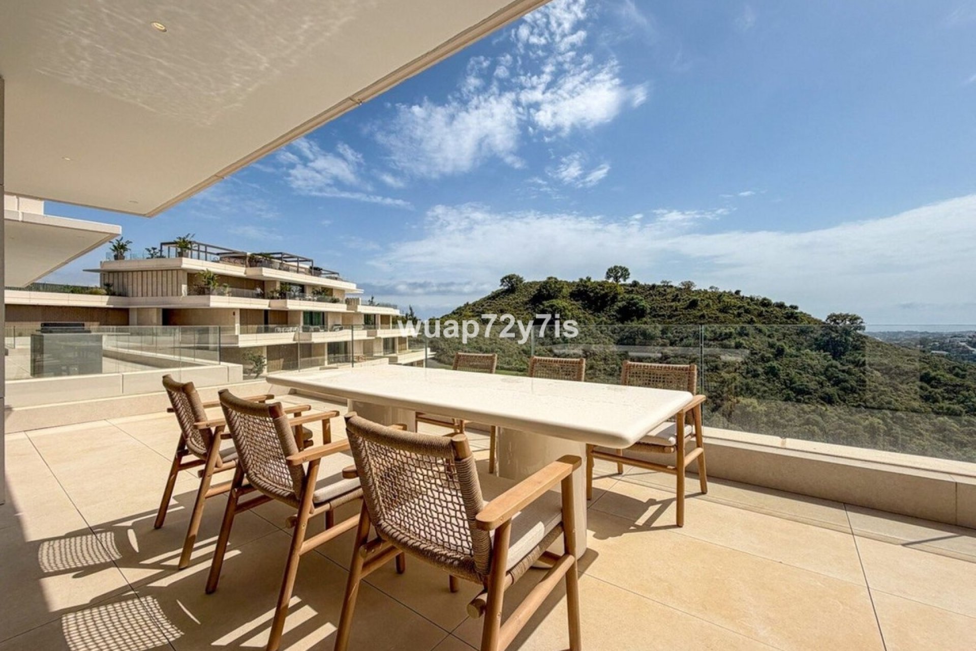 Resale - apartment - Benahavís - La Quinta