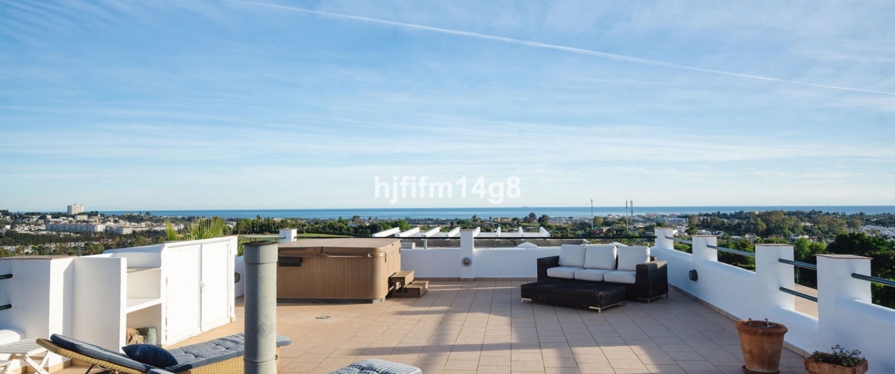 Resale - apartment - Benahavís - La Quinta