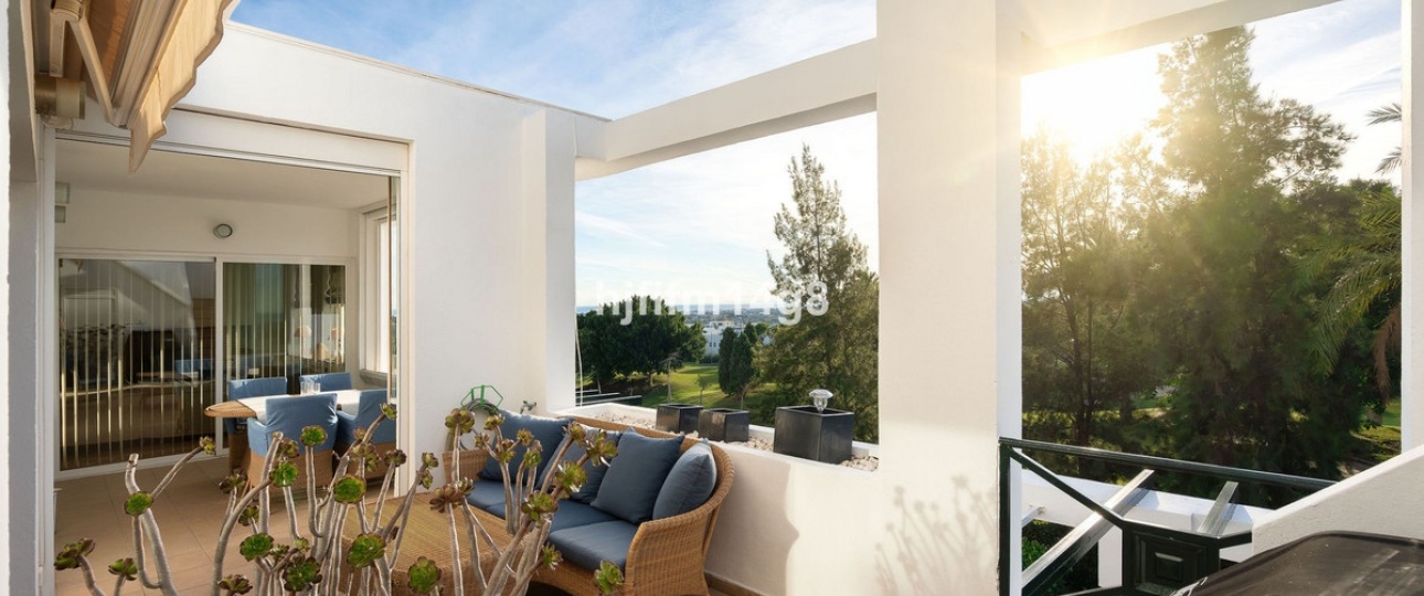 Resale - apartment - Benahavís - La Quinta