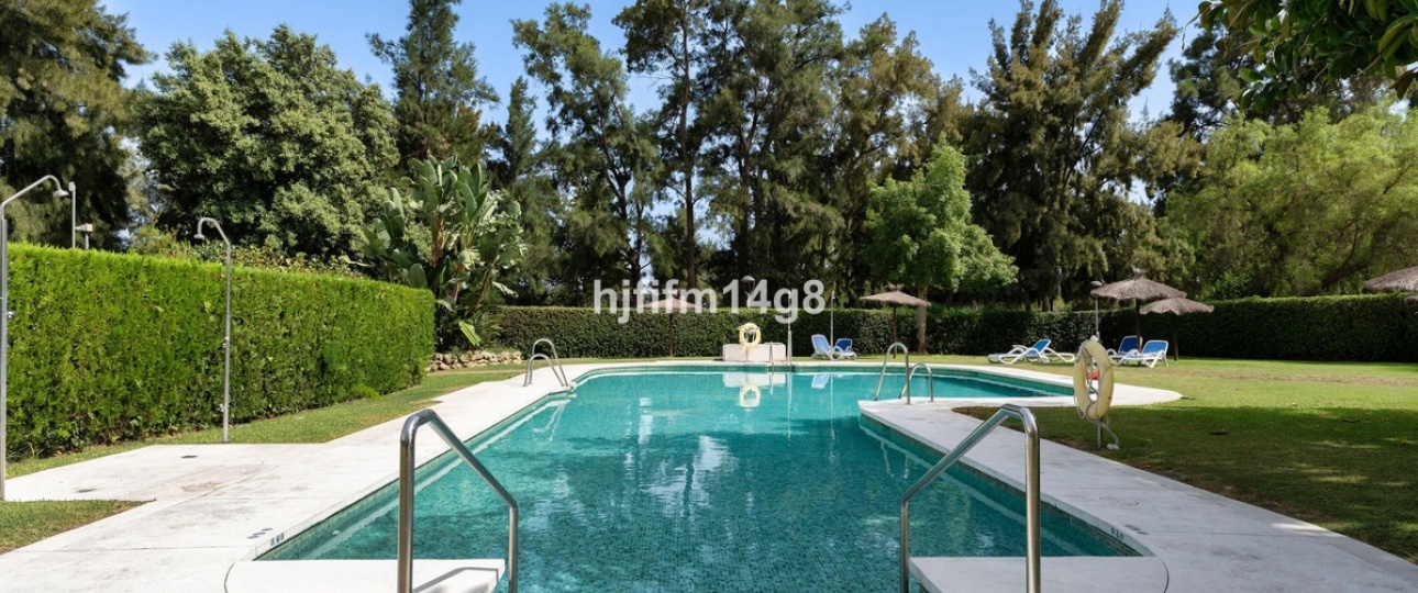 Resale - apartment - Benahavís - La Quinta