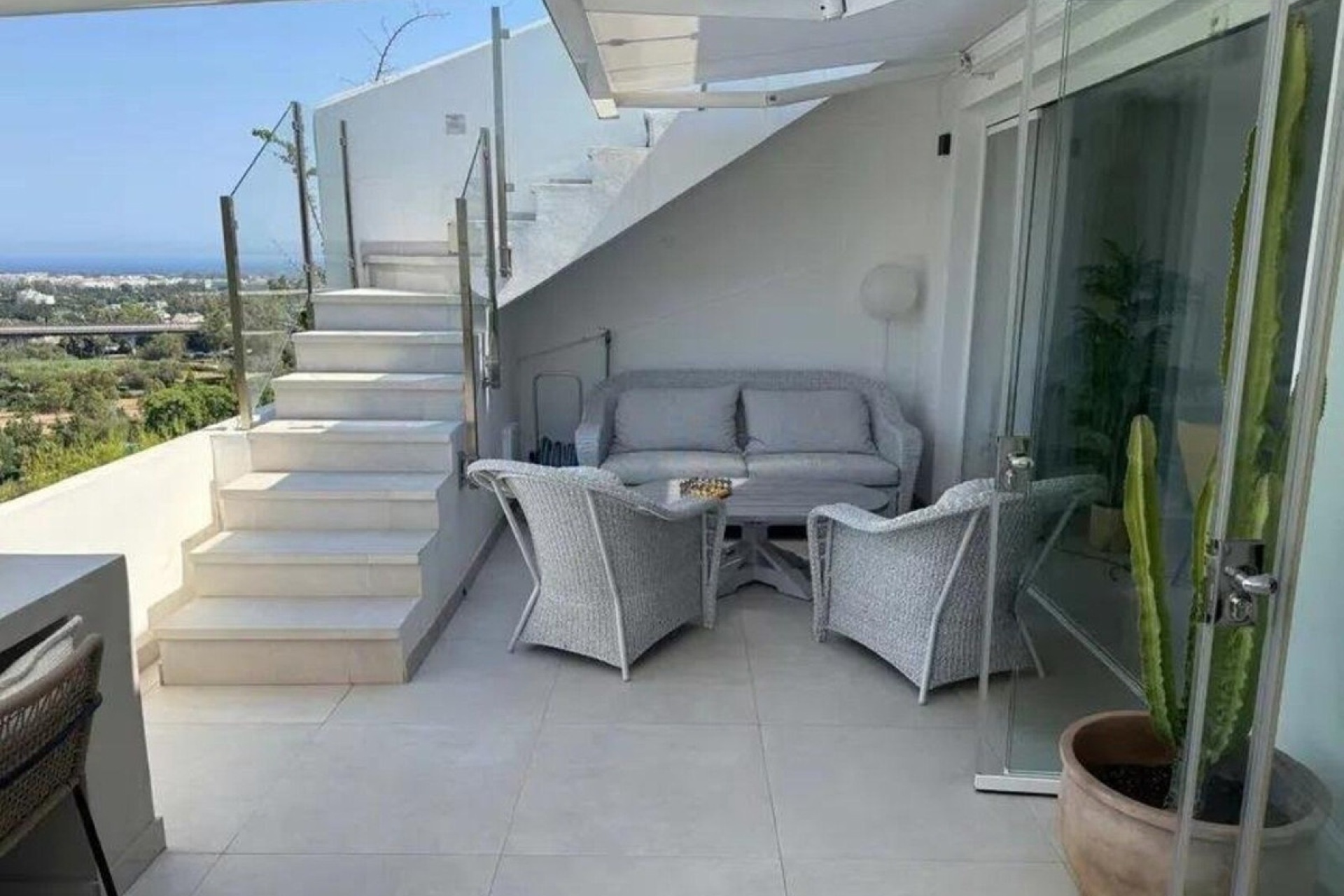 Resale - apartment - Benahavís - La Quinta