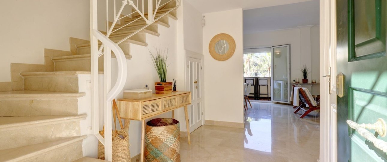 Resale - apartment - Benahavís - La Quinta