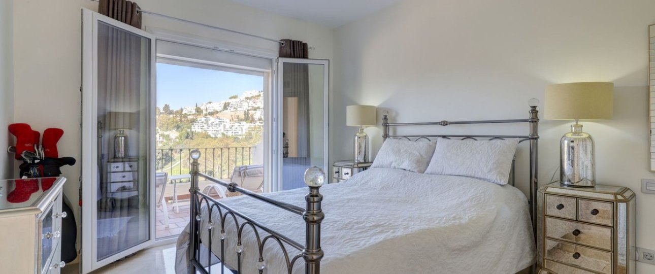 Resale - apartment - Benahavís - La Quinta