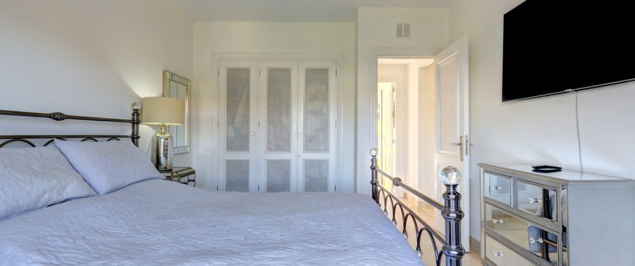Resale - apartment - Benahavís - La Quinta