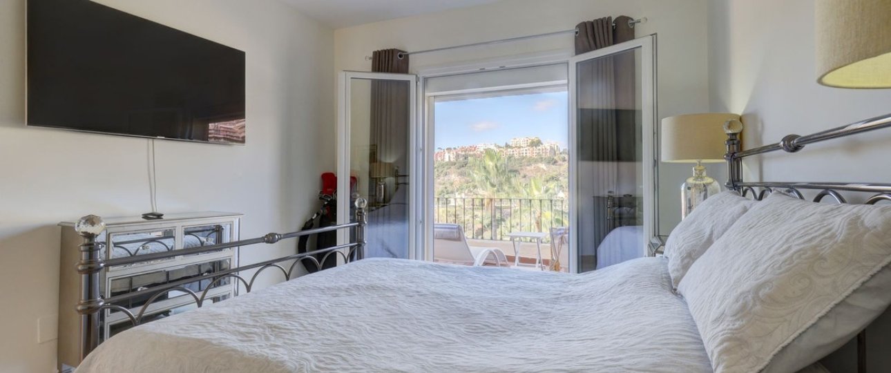 Resale - apartment - Benahavís - La Quinta