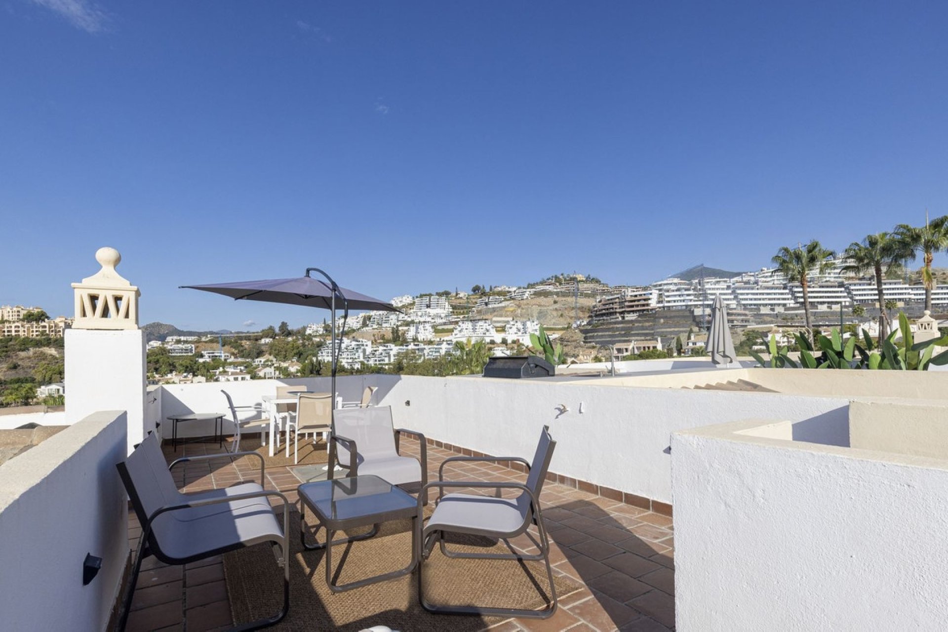 Resale - apartment - Benahavís - La Quinta