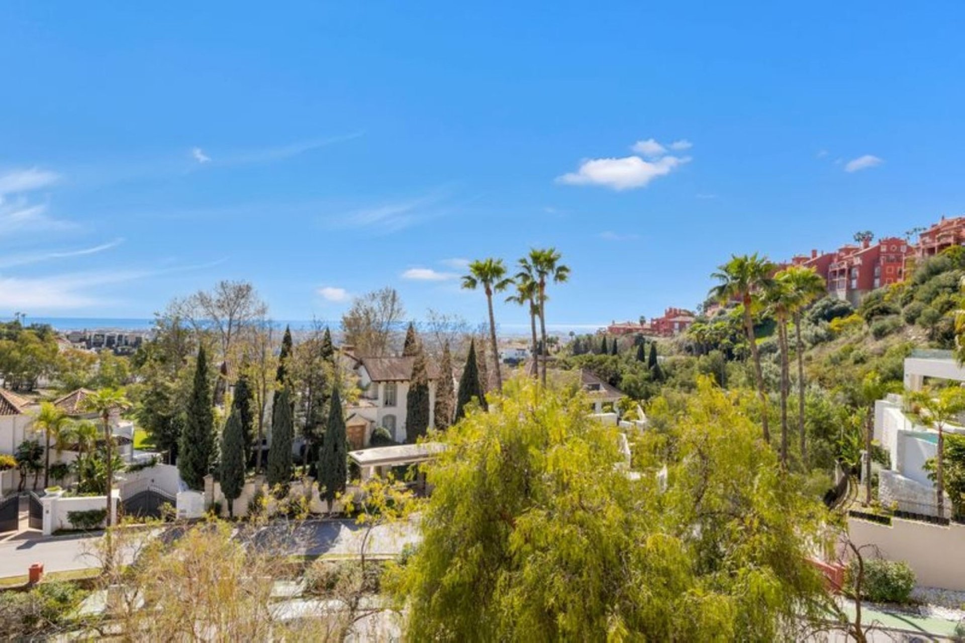 Resale - apartment - Benahavís - La Quinta