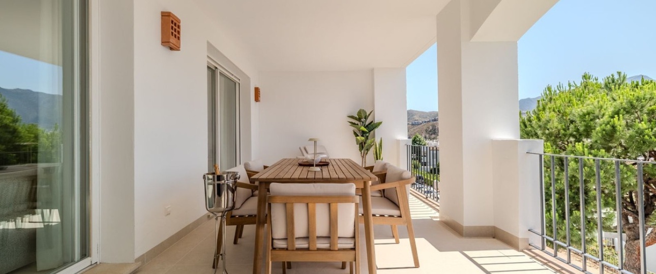 Resale - apartment - Benahavís - La Quinta