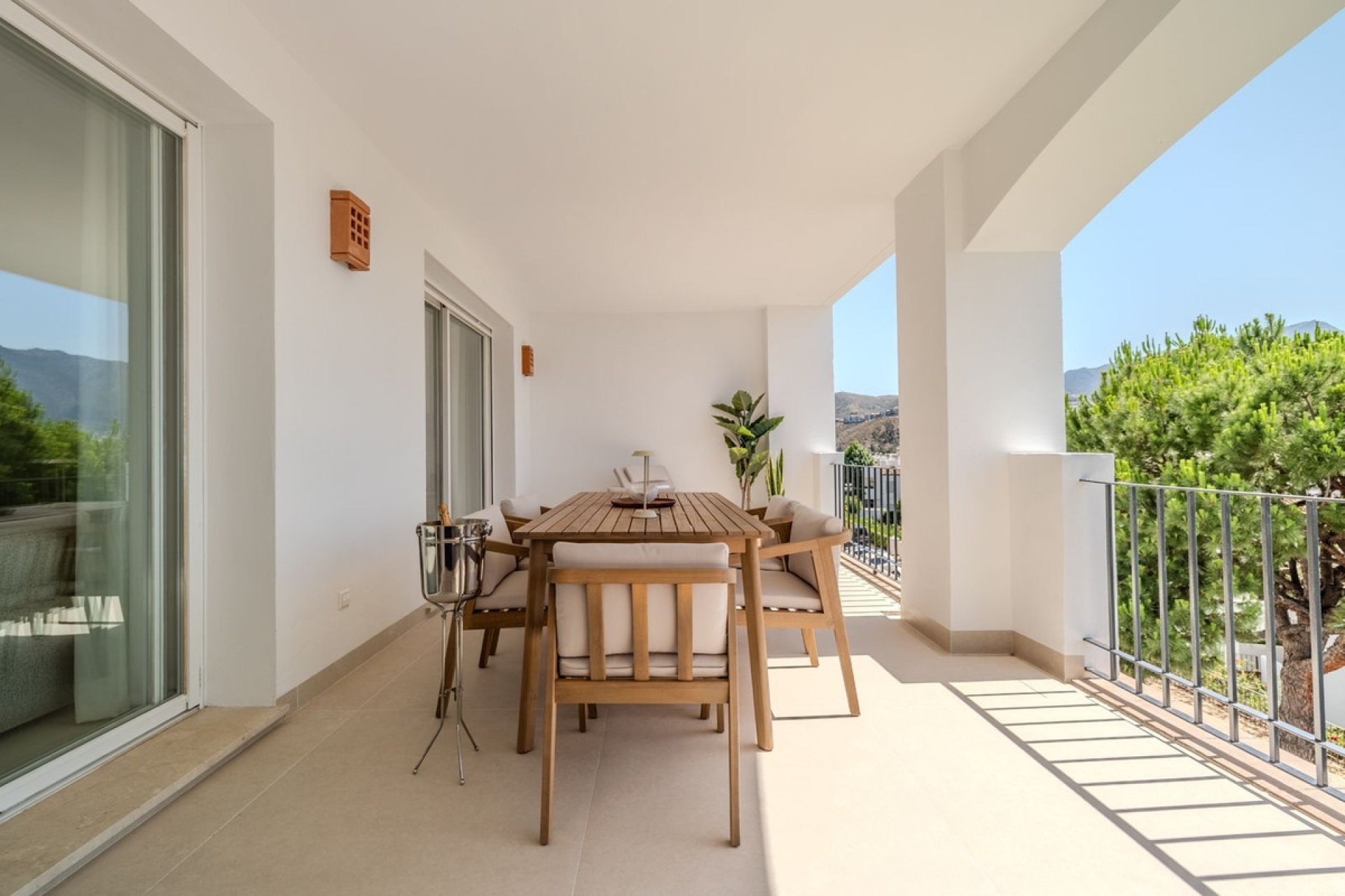 Resale - apartment - Benahavís - La Quinta