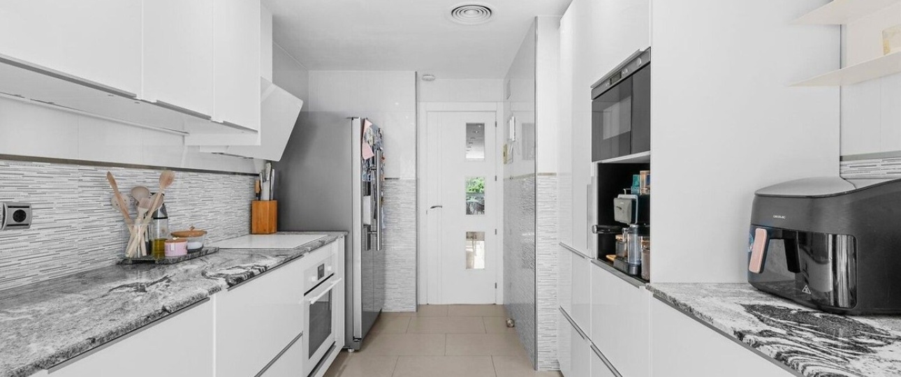 Resale - apartment - Benahavís - La Quinta