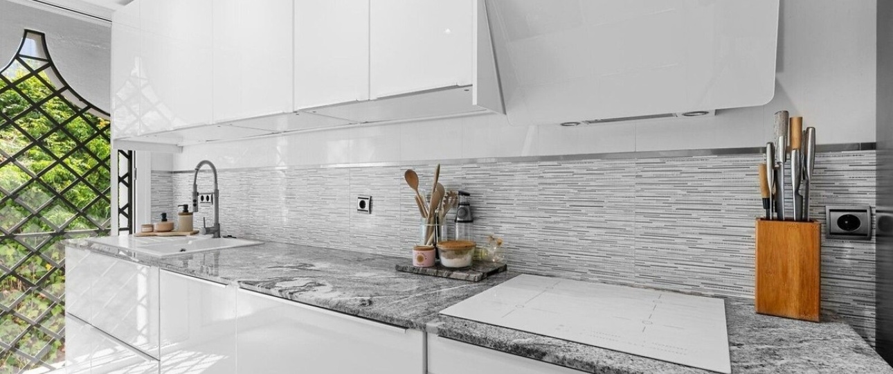 Resale - apartment - Benahavís - La Quinta