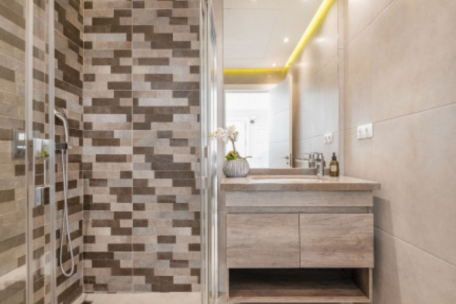 Resale - apartment - Benahavís - La Quinta