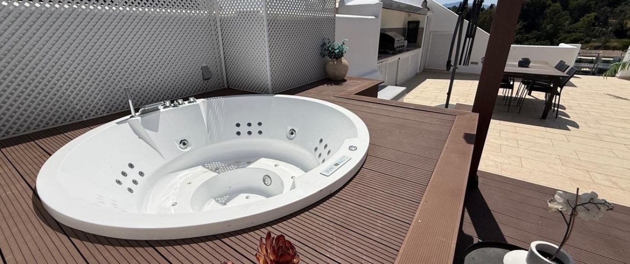 Resale - apartment - Benahavís - La Quinta