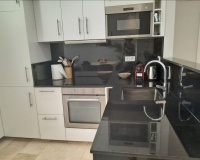 Resale - apartment - Benahavís - La Quinta