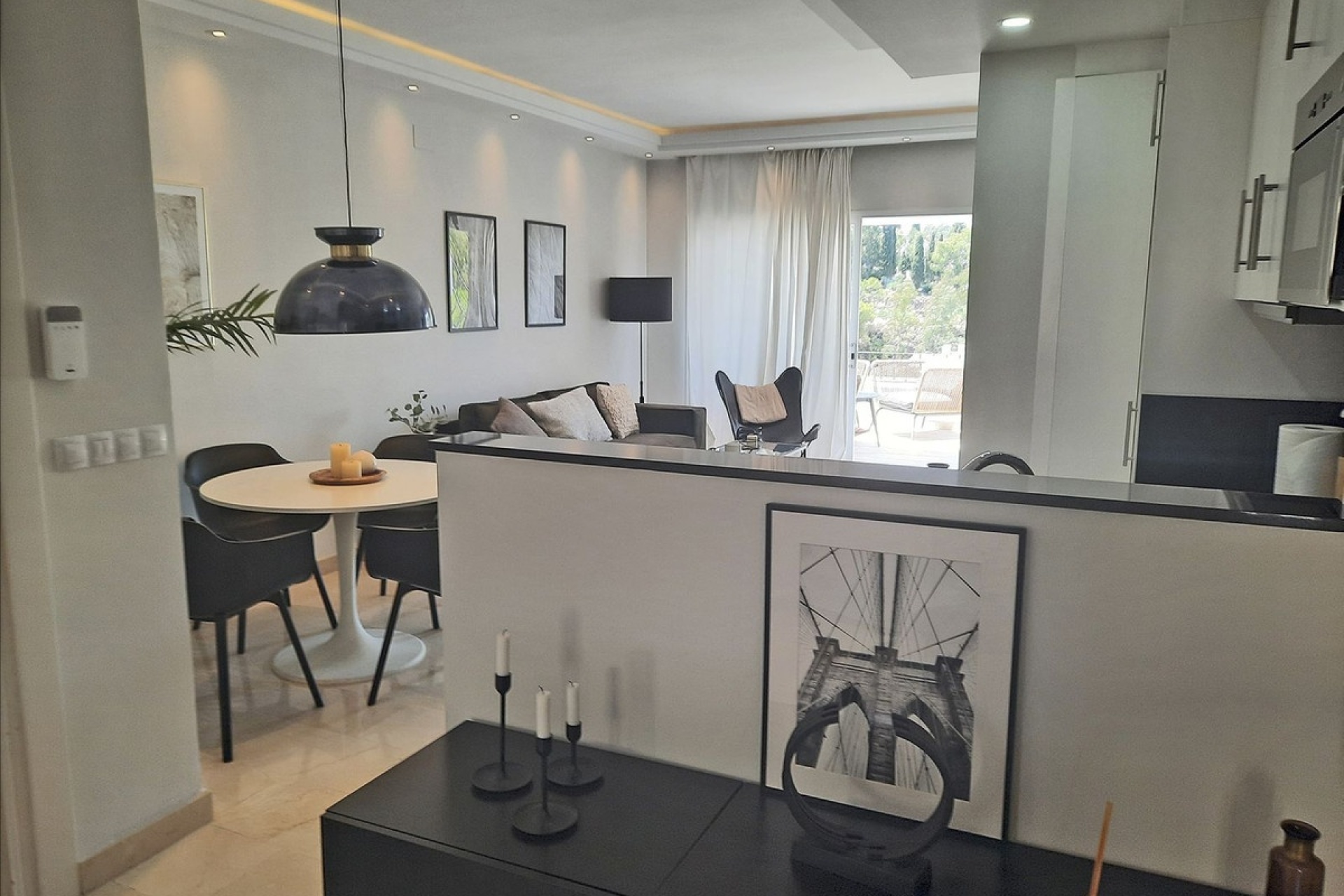 Resale - apartment - Benahavís - La Quinta