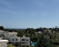 Resale - apartment - Benahavís - La Quinta