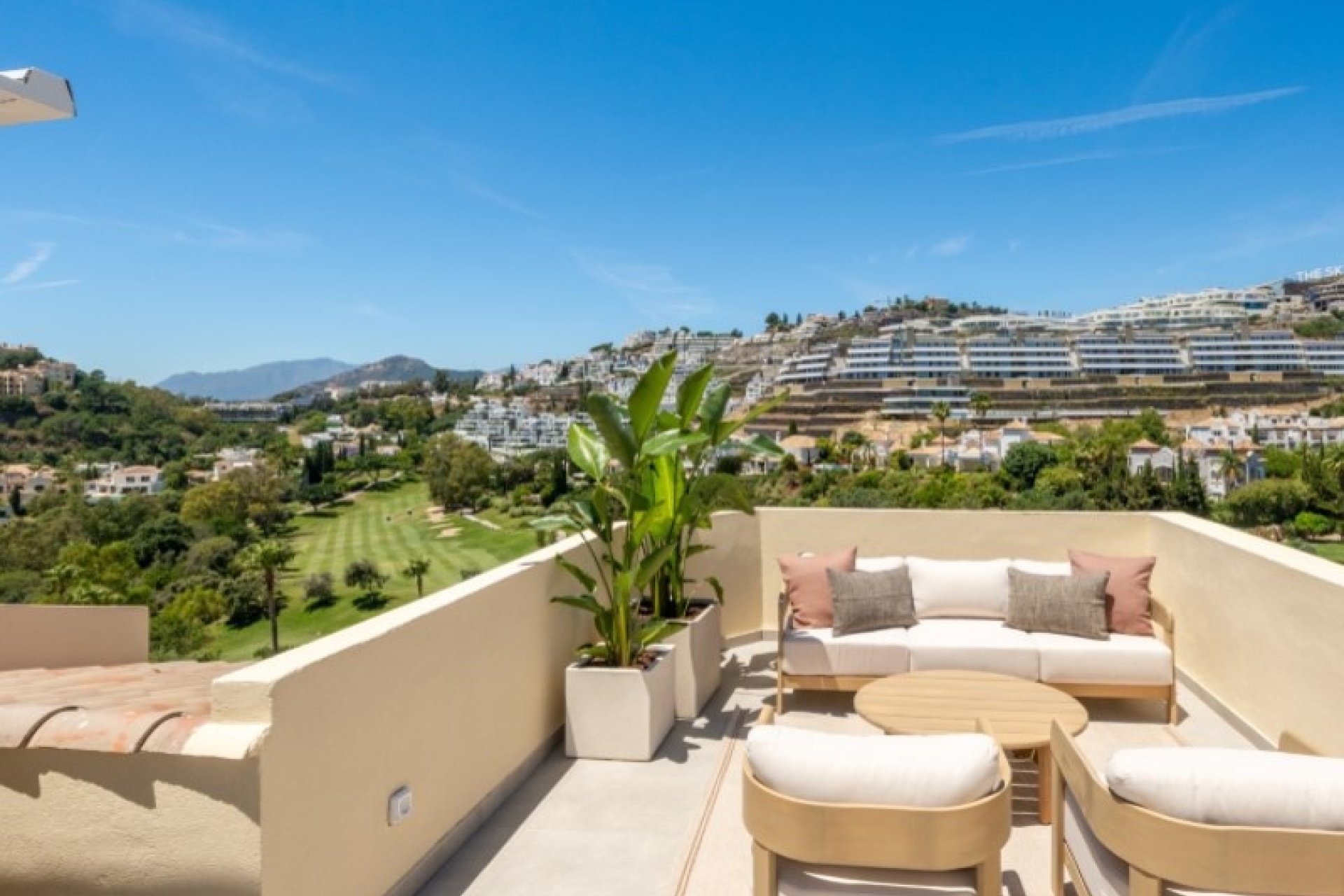 Resale - apartment - Benahavís - La Quinta