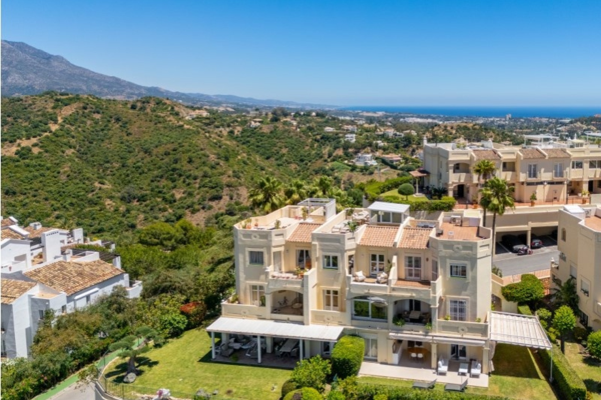 Resale - apartment - Benahavís - La Quinta