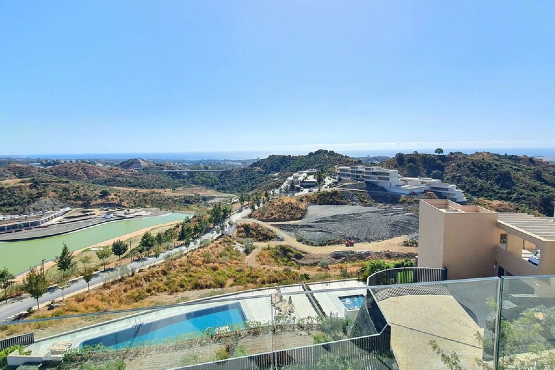 Resale - apartment - Benahavís - La Quinta