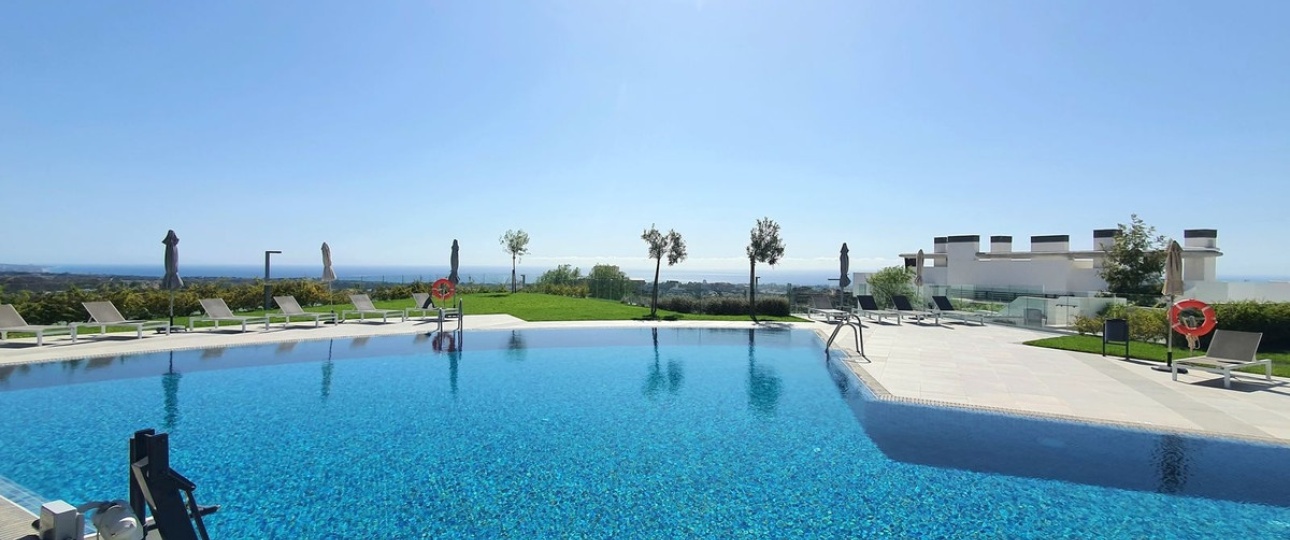 Resale - apartment - Benahavís - La Quinta