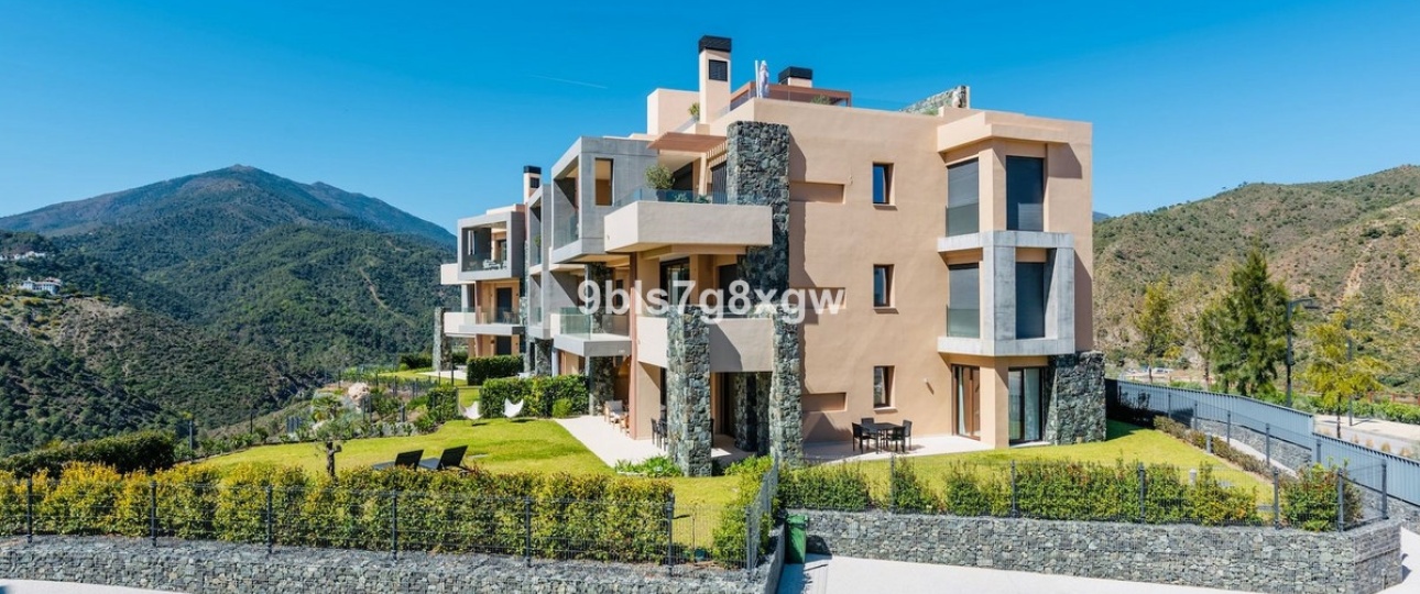 Resale - apartment - Benahavís - La Quinta