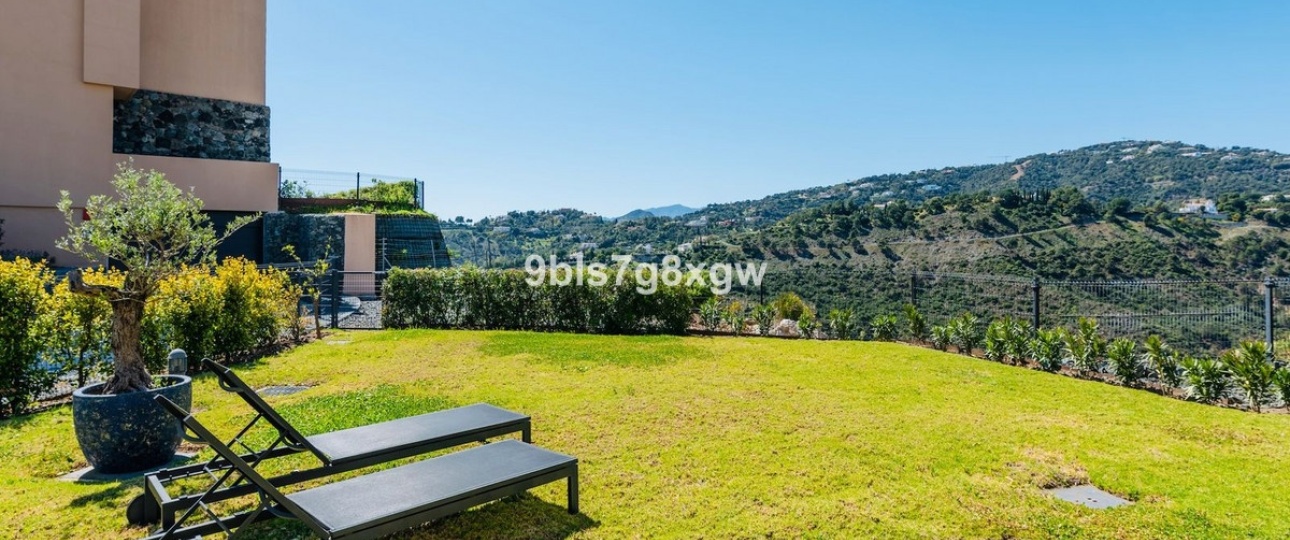 Resale - apartment - Benahavís - La Quinta