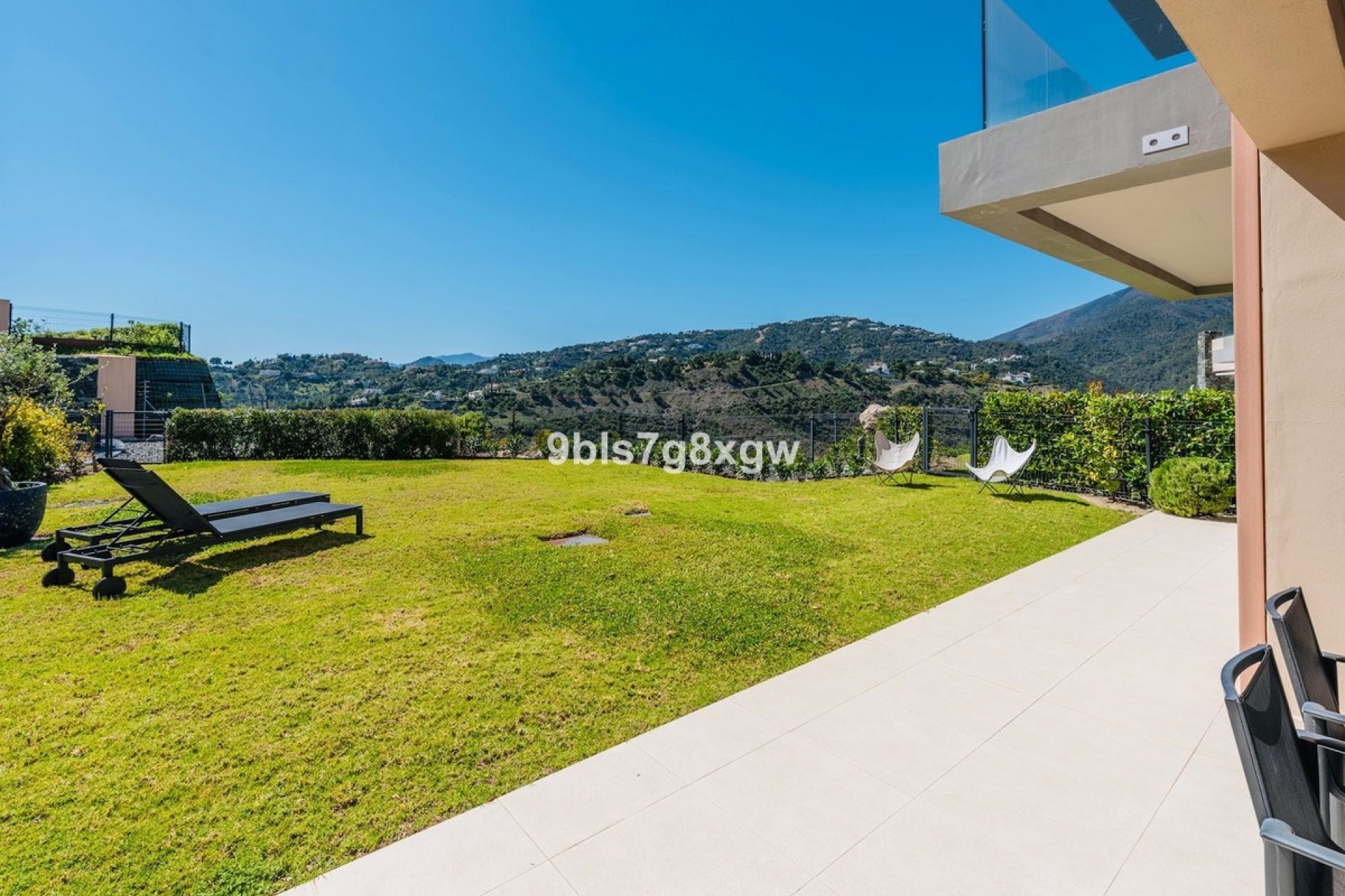 Resale - apartment - Benahavís - La Quinta