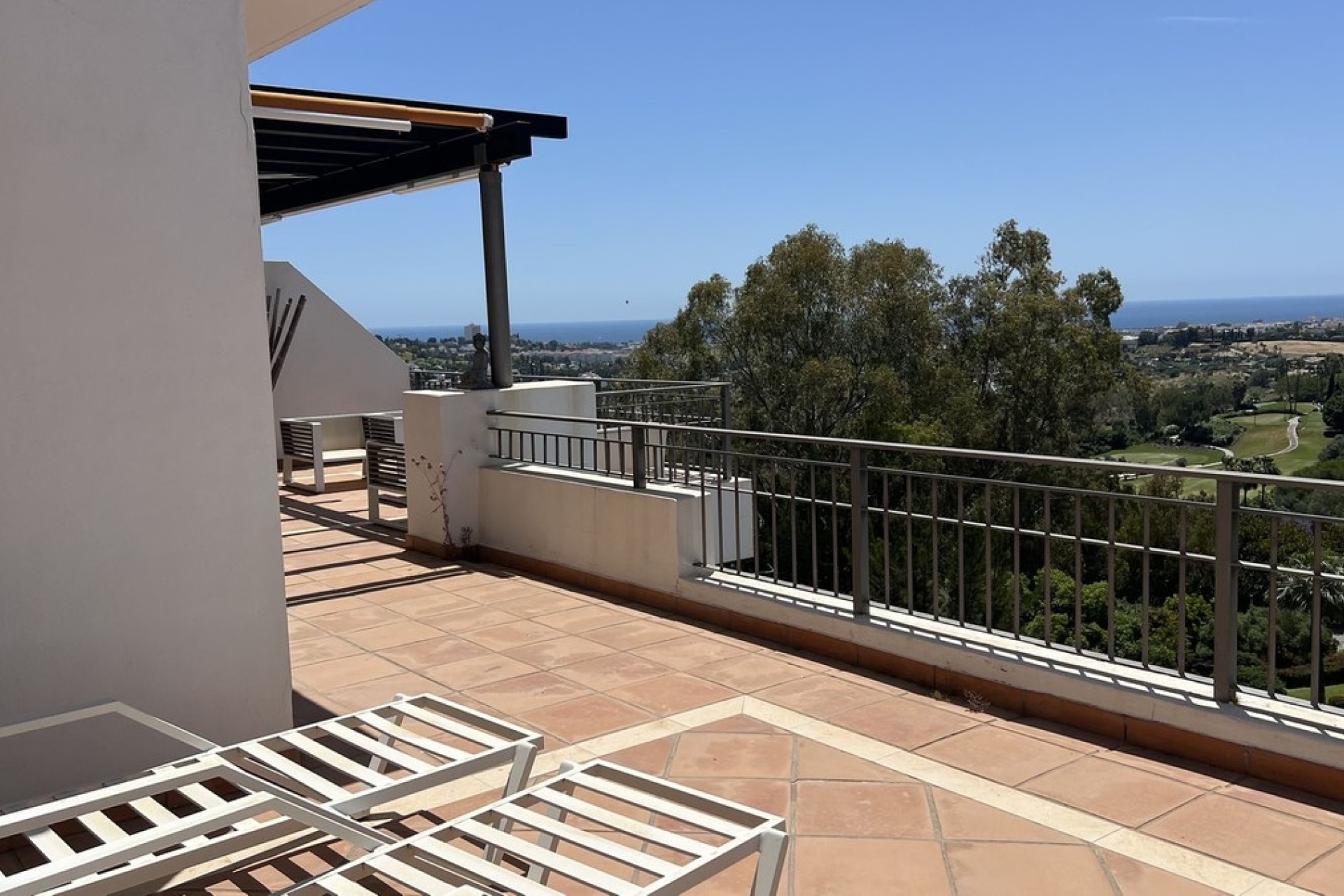 Resale - apartment - Benahavís - La Quinta