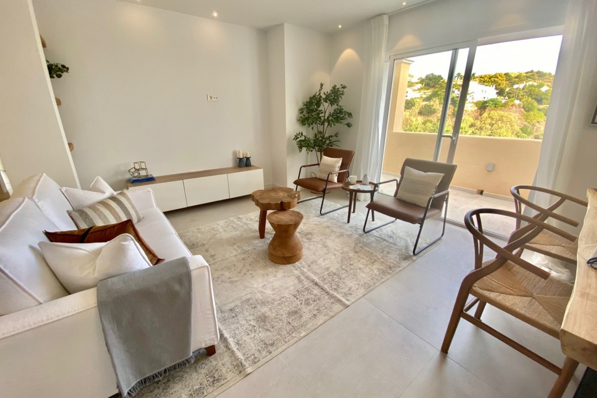 Resale - apartment - Benahavís - La Quinta