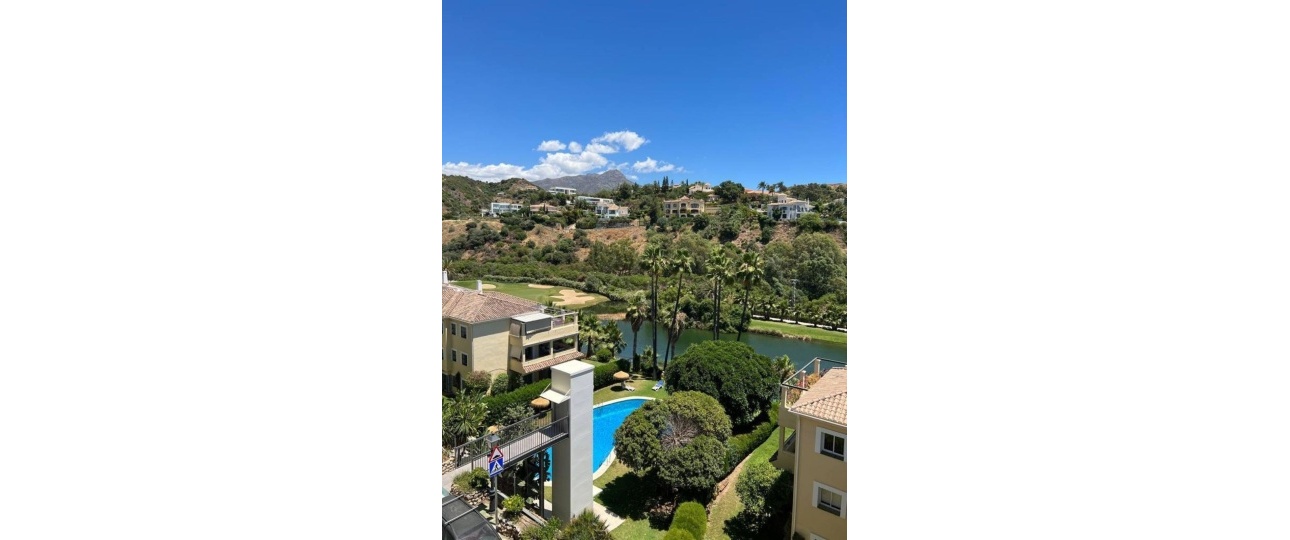 Resale - apartment - Benahavís - La Quinta