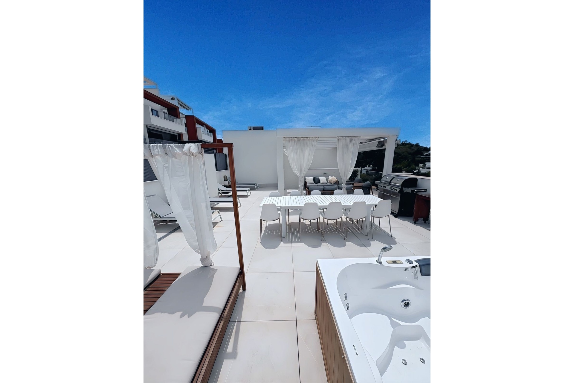 Resale - apartment - Benahavís - La Quinta